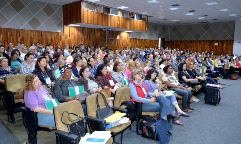 1ª Conferência Macrorregional discute Saúde da Mulher